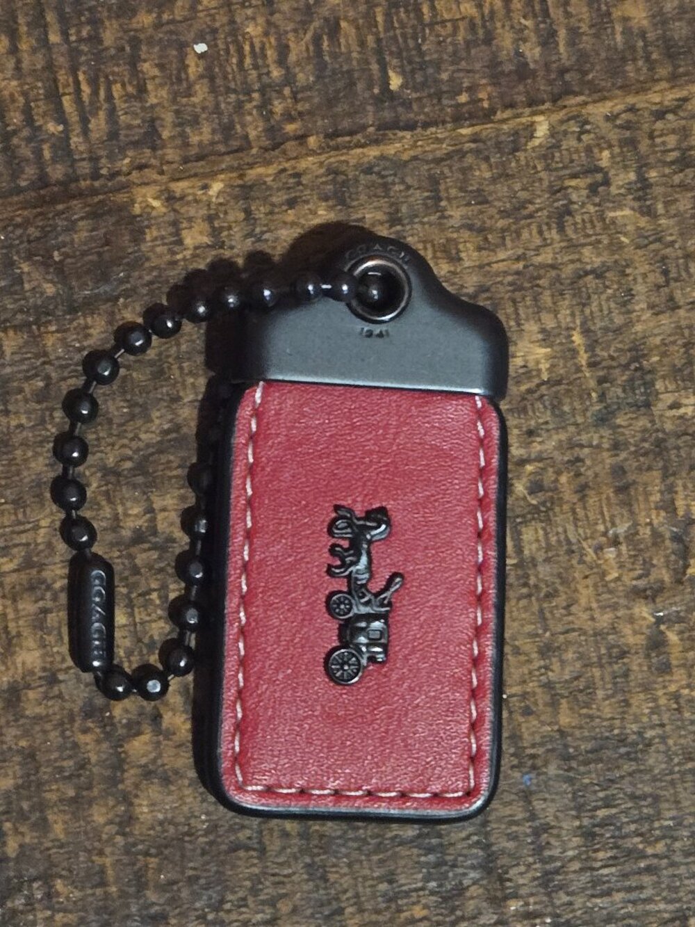 Coach hangtag